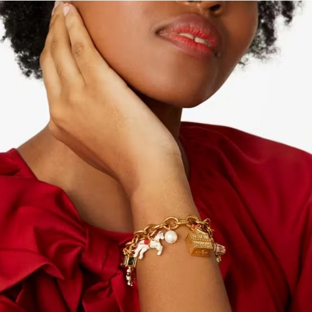 💛🔹️Kate Spade 🔹️Winter Wonderland Charm Bracelet - Picture 2 of 6